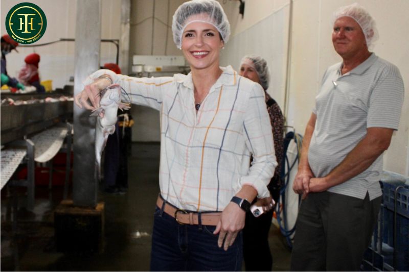 Tuyển dụng lao động EB3 tại Haring Catfish, Louisiana 3 Môi trường làm việc tại Haring Catfish